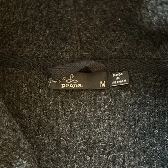 Prana Wool Coat 🧥 - Picture 9 of 9